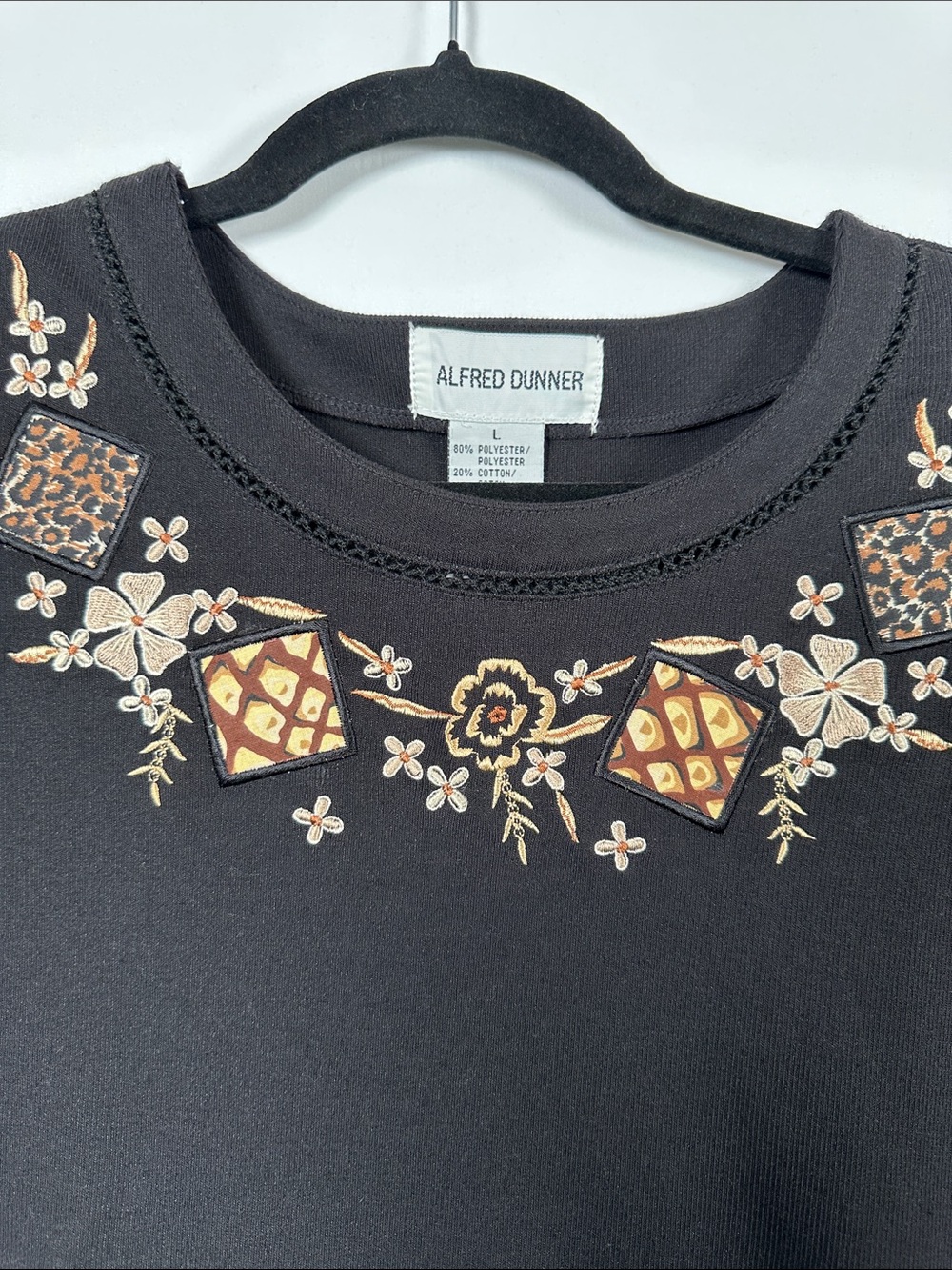 Alfred Dunner Vintage Grandma Chic Embroidered Sweatshirt Top L - Picture 3 of 6